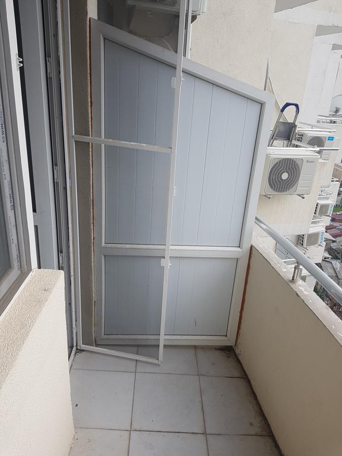 Apartment In Front Of Mcdonald'S Μπατούμι Εξωτερικό φωτογραφία
