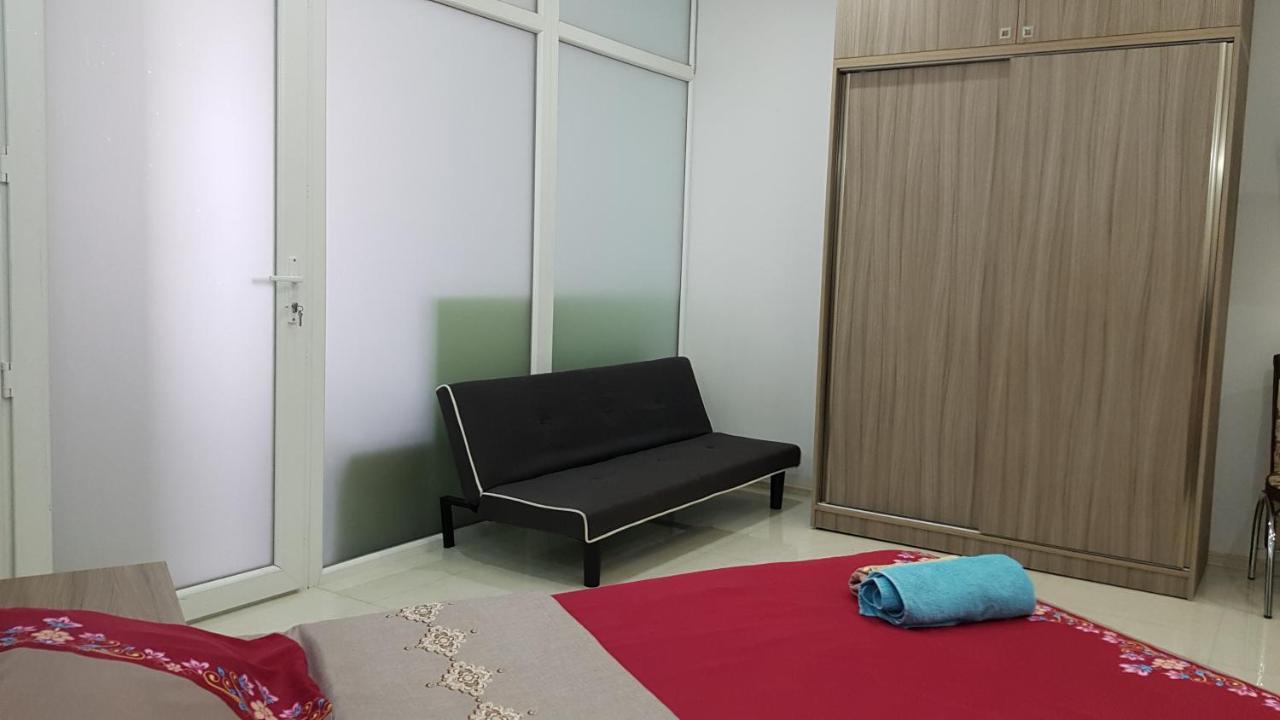 Apartment In Front Of Mcdonald'S Μπατούμι Εξωτερικό φωτογραφία